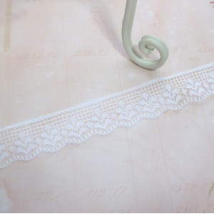 White Floral Lace - 1yd