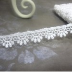 White Scalloped Venise Lace #01 - 1yd